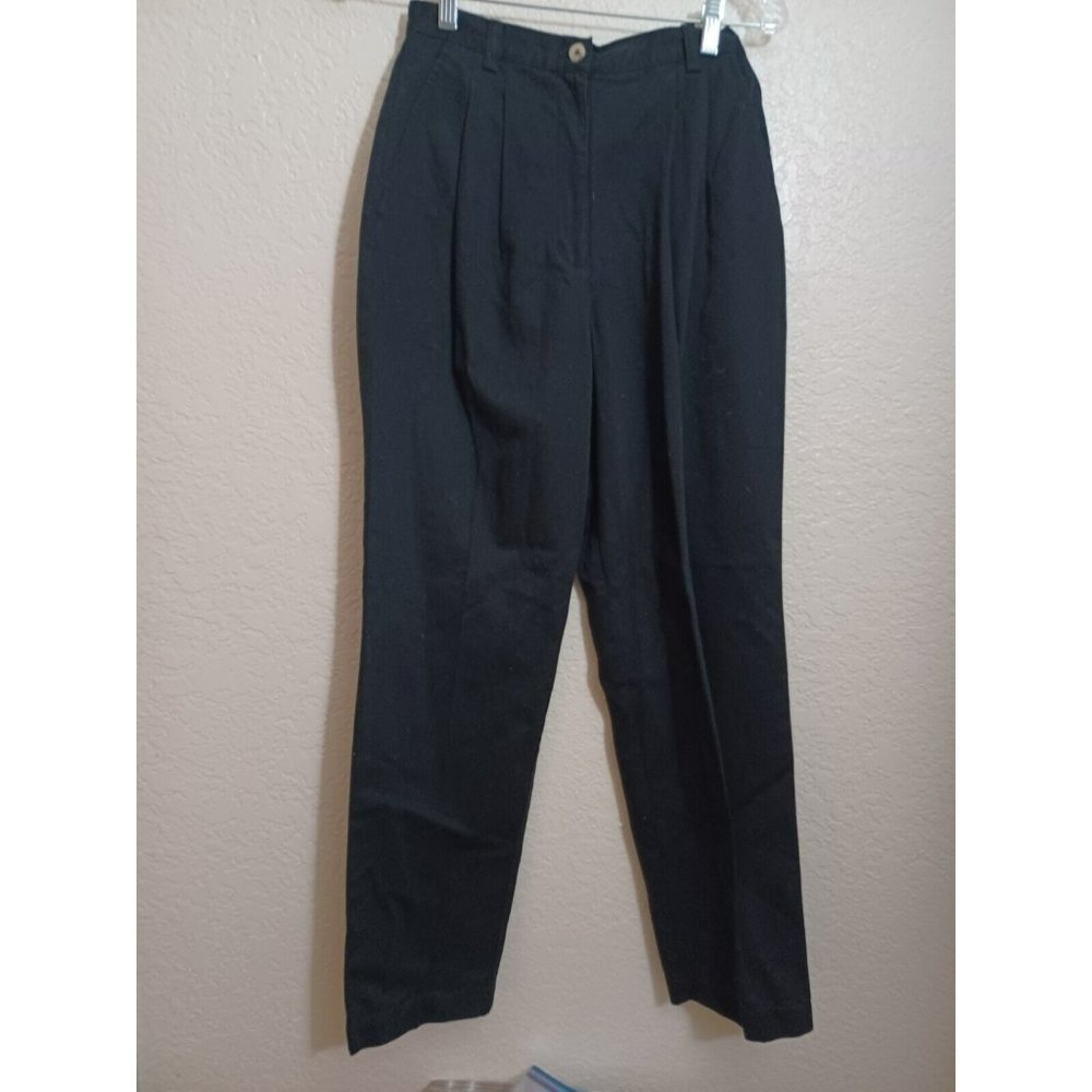 Van Heusen Womens NWT 100% Cotton Pants 6 Black Casual Classics straight Leg
